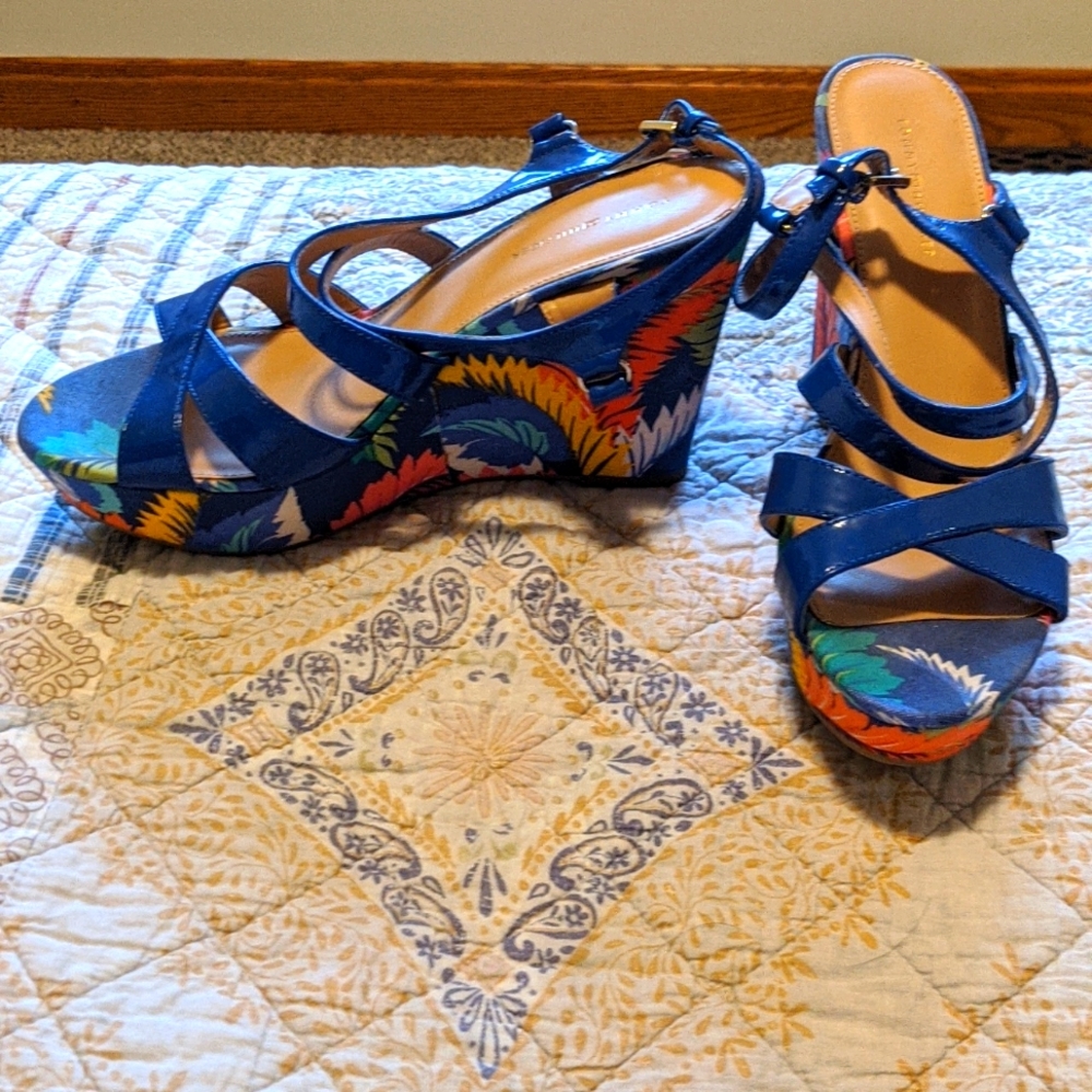 Tommy Hilfiger floral wedge sandals.